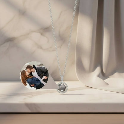 Collier photos projection LEYA