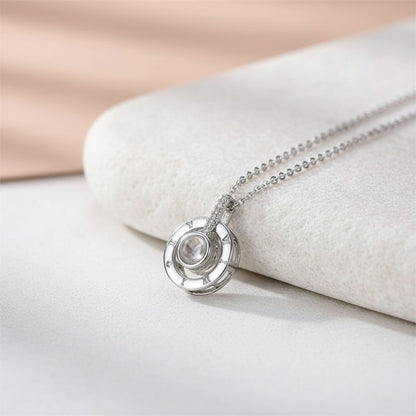 Collier Photo Personnalisé Maya - Éternisez Vos Souvenirs