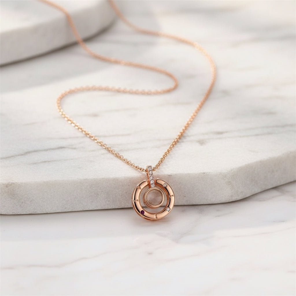 Collier Photo Personnalisé Maya - Éternisez Vos Souvenirs