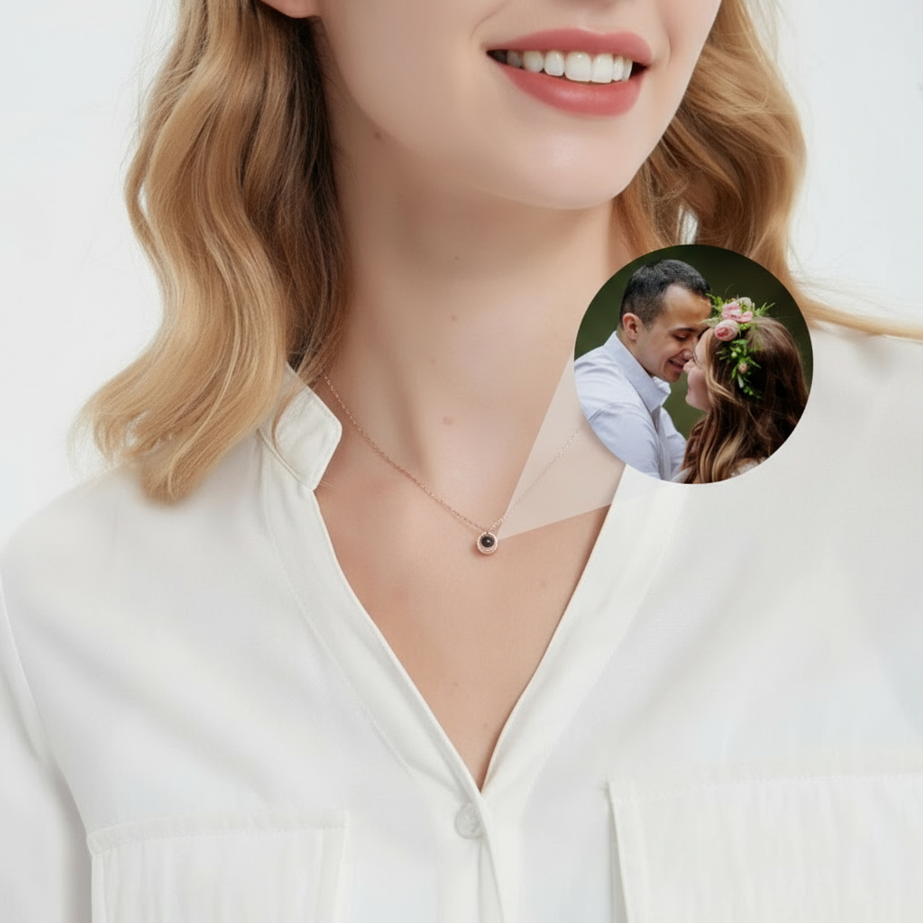 Collier Photo Personnalisé Zélie - Vos Proches Autour du Cou